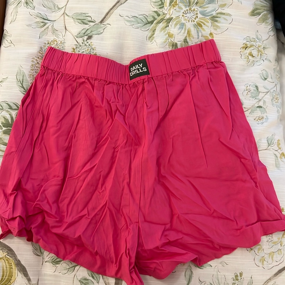 Daily Drills Linen Shorts